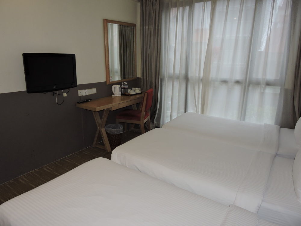 Holiday Inn Express Singapore Serangoon By Ihg Екстер'єр фото